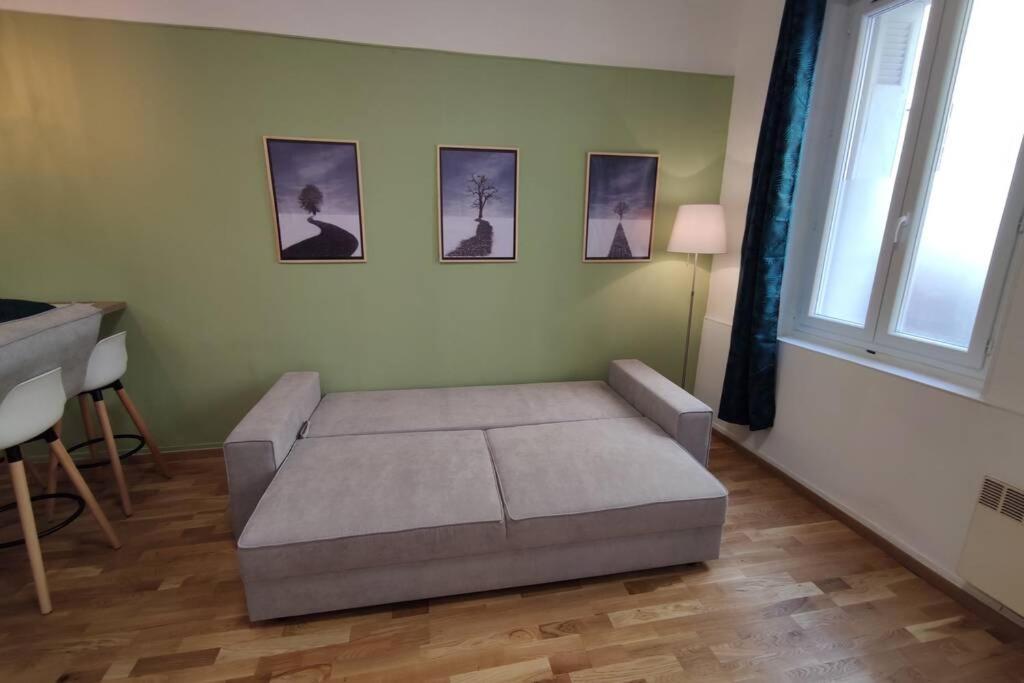 Joli T2 Proche Vieux-Port, Terrasses Du Port Et Metro Joliette Apartment มาร์กเซย ภายนอก รูปภาพ